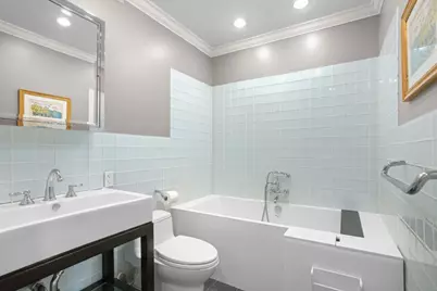 530 E 76th Street #19C, New York City, NY 10021 - Photo 8