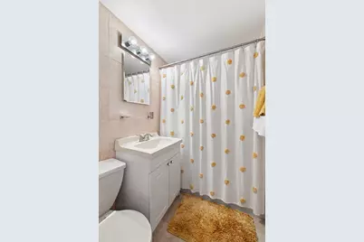 754 E 6th Street #4E, New York, NY 10009 - Photo 6