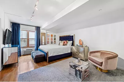 754 E 6th Street #4E, New York, NY 10009 - Photo 2