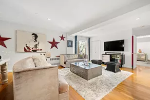 754 E 6th St, New York, NY 10009 - Photo 1