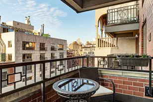 366 W 11th St, New York City, NY 10014 - Photo 6
