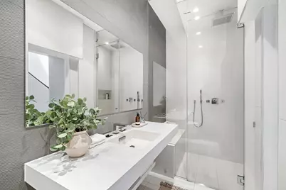 262 W 25th Street #2, New York, NY 10001 - Photo 8