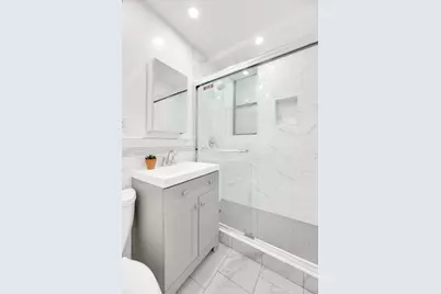 14-23 31st Avenue #2B, Astoria, NY 11106 - Photo 4