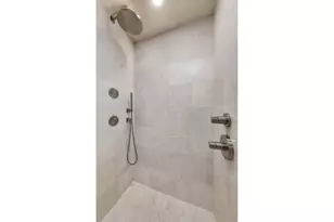 359 13th St, Brooklyn, NY 11215 - Photo 10