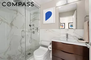211 W 71st St, New York City, NY 10023 - Photo 14