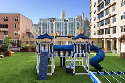 575 Main Street #1109, New York, NY 10044 - Photo 8