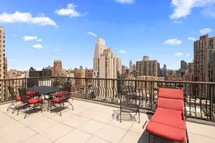 343 E 74th St, New York City, NY 10021 - Photo 6