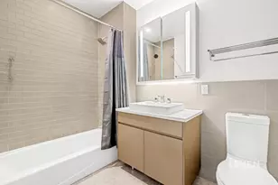 27-17 42nd Rd, Long Island City, NY 11101 - Photo 16