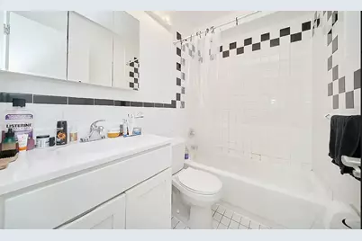 337 W 43rd Street #2D, New York City, NY 10036 - Photo 6