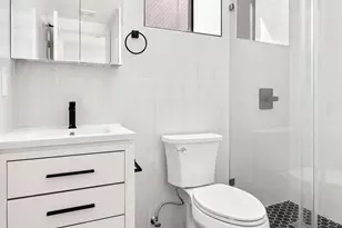 38-22 56th St, New York City, NY 11377 - Photo 12