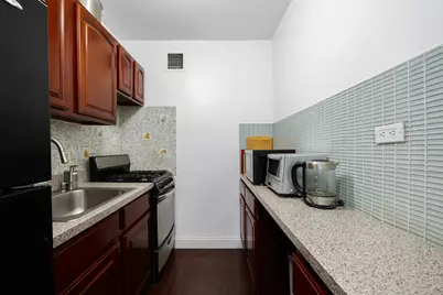 715 Ocean Parkway #2F, New York City, NY 11230 - Photo 12