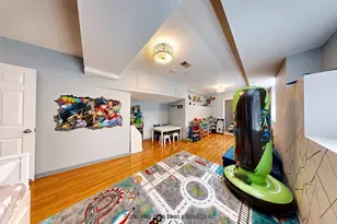810 Nugent Ave, New York City, NY 10306 - Photo 20