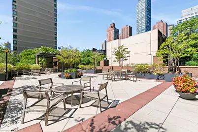 345 E 93rd Street #23CD, New York, NY 10128 - Photo 12