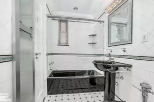 16 Park Ave, New York, NY 10016 - Photo 10