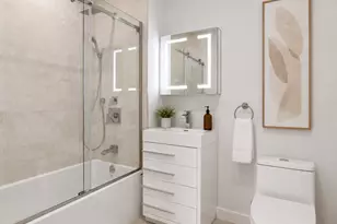 593 E 17th St, Brooklyn, NY 11226 - Photo 4