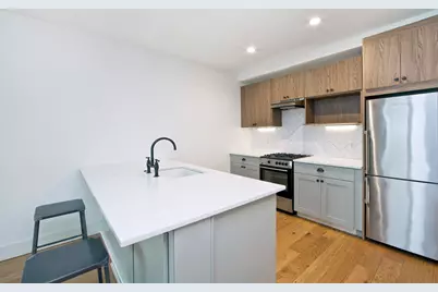 213 Maujer Street #4, Brooklyn, NY 11206 - Photo 2