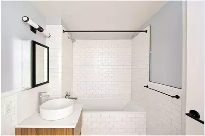 213 Maujer Street #4, Brooklyn, NY 11206 - Photo 6