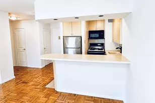 201 E 25th St, New York, NY 10010 - Photo 6