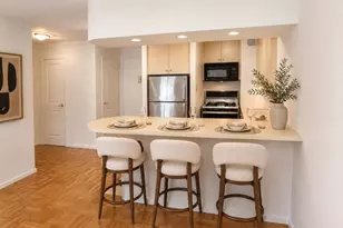 201 E 25th St, New York, NY 10010 - Photo 2