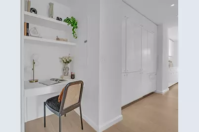 200 E 62nd Street #5D, New York, NY 10065 - Photo 8
