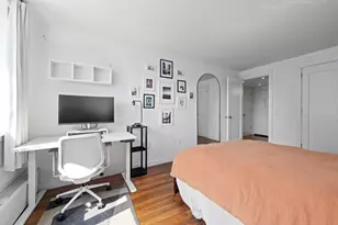 301 W 110th St, New York City, NY 10026 - Photo 10