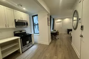45 W 81st St, New York City, NY 10024 - Photo 8