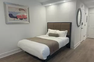 45 W 81st St, New York City, NY 10024 - Photo 4