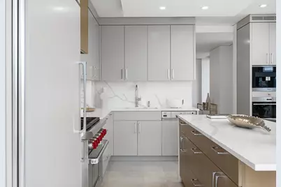 422 E 72nd Street #37AD, New York, NY 10021 - Photo 18