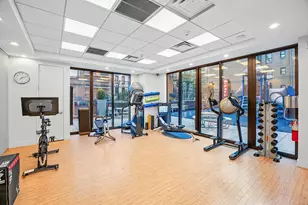 422 E 72nd St, New York, NY 10021 - Photo 52