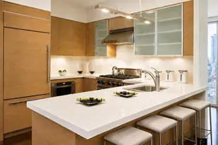 303 E 77th St, New York City, NY 10075 - Photo 4