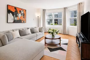 155 W 68th St, New York, NY 10023 - Photo 2
