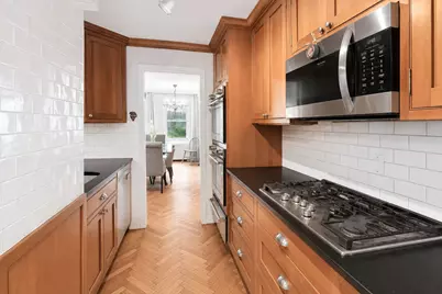 155 W 68th Street #404, New York, NY 10023 - Photo 12