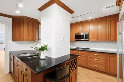 155 W 68th Street #404, New York, NY 10023 - Photo 10