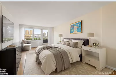 155 W 68th Street #2022, New York City, NY 10023 - Photo 4