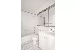 10 River Rd, New York, NY 10044 - Photo 4