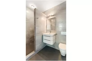 860 Lexington Ave, New York City, NY 10065 - Photo 10