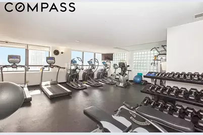 240 E 47th Street #22B, New York, NY 10017 - Photo 10