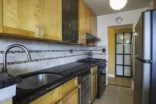 164-20 Highland Ave, Jamaica, NY 11432 - Photo 14