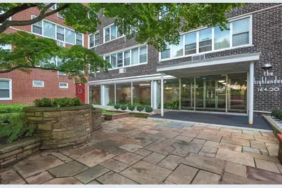 164-20 Highland Avenue #7-T, Jamaica, NY 11432 - Photo 2
