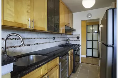 164-20 Highland Avenue #7-T, Jamaica, NY 11432 - Photo 14