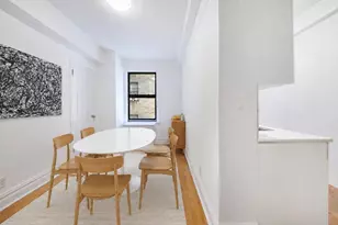 27 W 96th St, New York City, NY 10025 - Photo 4