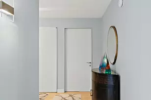 322 W 57th St, New York City, NY 10019 - Photo 10