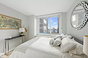 322 W 57th St, New York City, NY 10019 - Photo 8