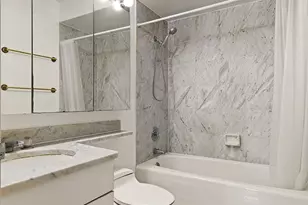 235 E 40th St, New York City, NY 10016 - Photo 12