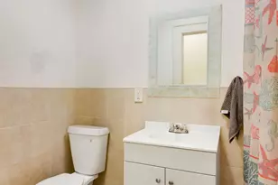 59-13 Linden St, New York City, NY 11385 - Photo 6