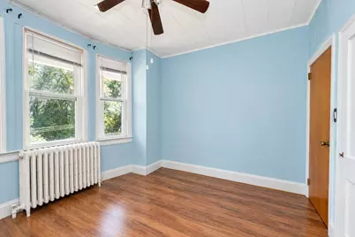 180 Stanley Avenue, New York, NY 10301 - Photo 10