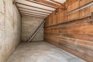 180 Stanley Ave, New York, NY 10301 - Photo 32