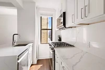 50 W 106th Street #14D, New York, NY 10025 - Photo 4