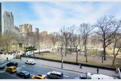 160 Central Park S #414, New York City, NY 10019 - Photo 1