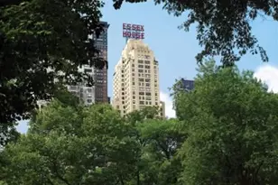 160 Central Park S, New York, NY 10019 - Photo 10